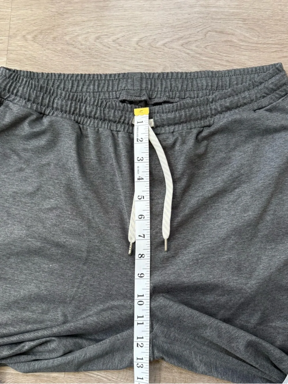 Vuori Men's Dark Gray Jogger Sweatpants